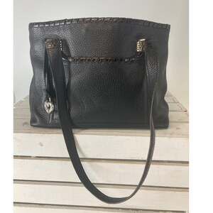 BRIGHTON D136855 MEIDUM BLACK PEBBLED LEATHER SHOULDER BAG